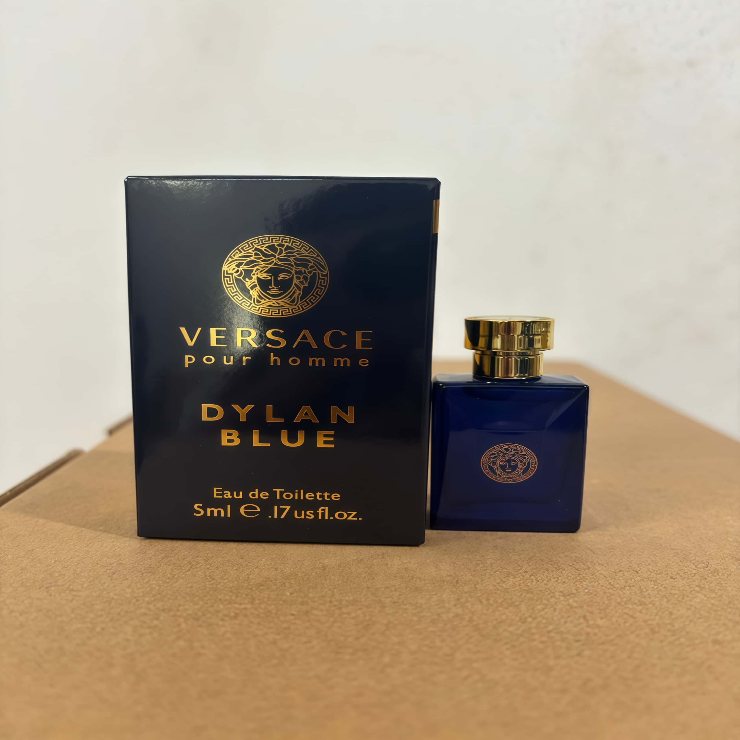 Versace Dylan Blue Pour Homme（5ml）