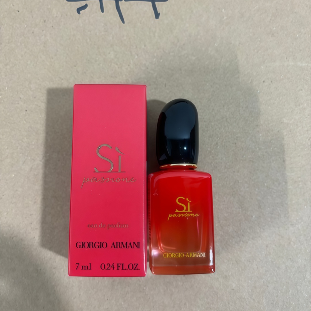 Giorgio Armani Si Eau de Parfum（7ml）