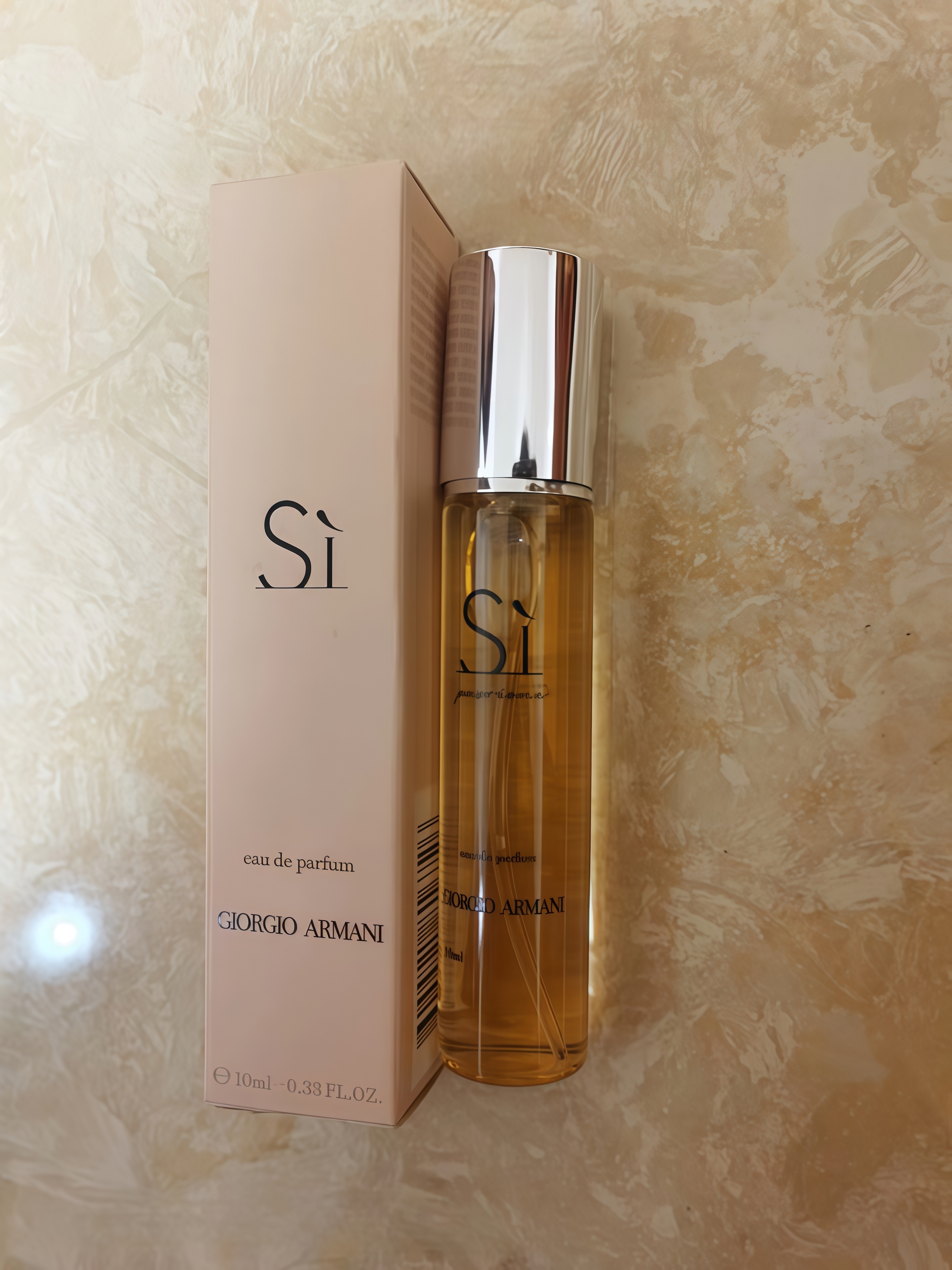 Giorgio Armani Si Eau de Parfum（10ml）