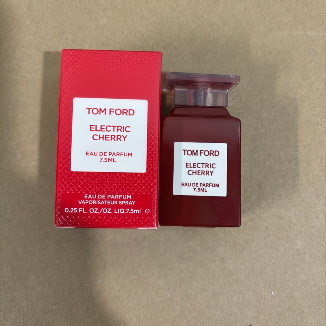 Tom Ford Electric Cherry（7.5ml）