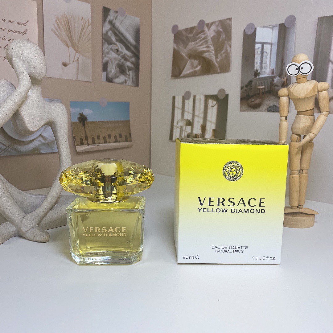 Versace Yellow Diamond Eau de Toilette
