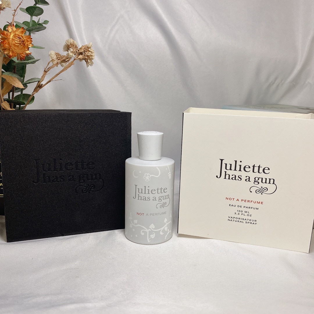 uliette Has A Gun Not a perfume