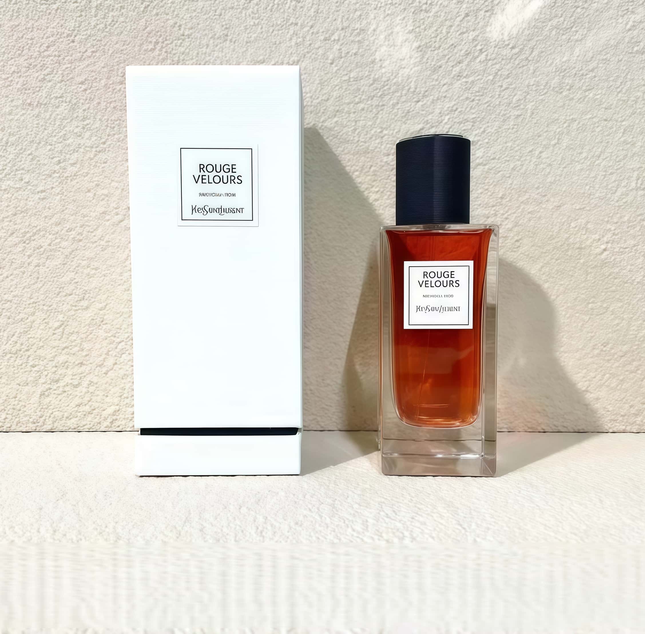 Yves Saint Laurent Rouge Velours Patchouli-Rose