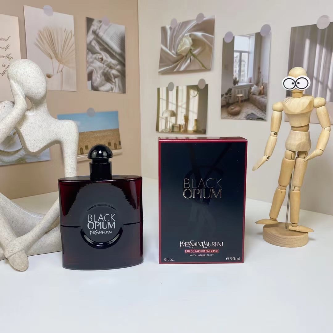 Yves Saint Laurent Black Opium Eau de Parfum Over Red