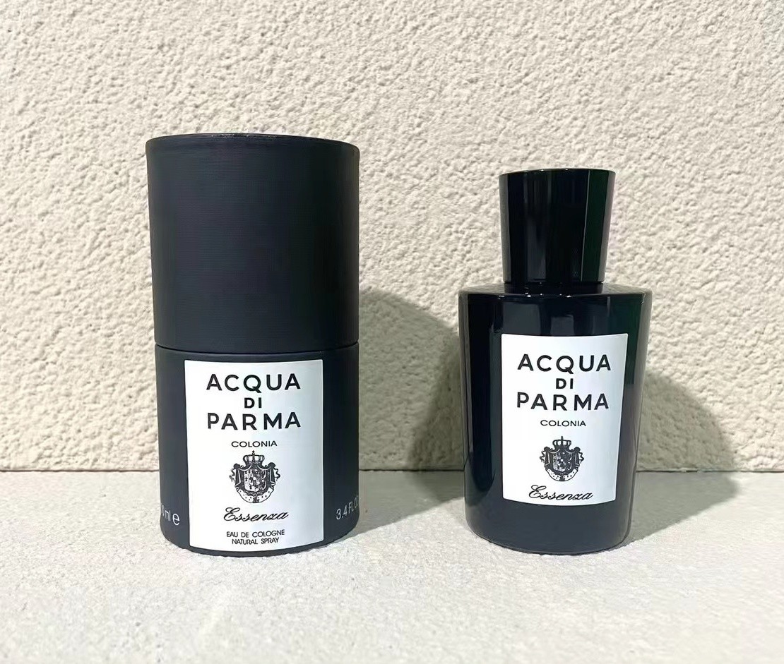 Acqua di Parma Colonia Essenza（100ml