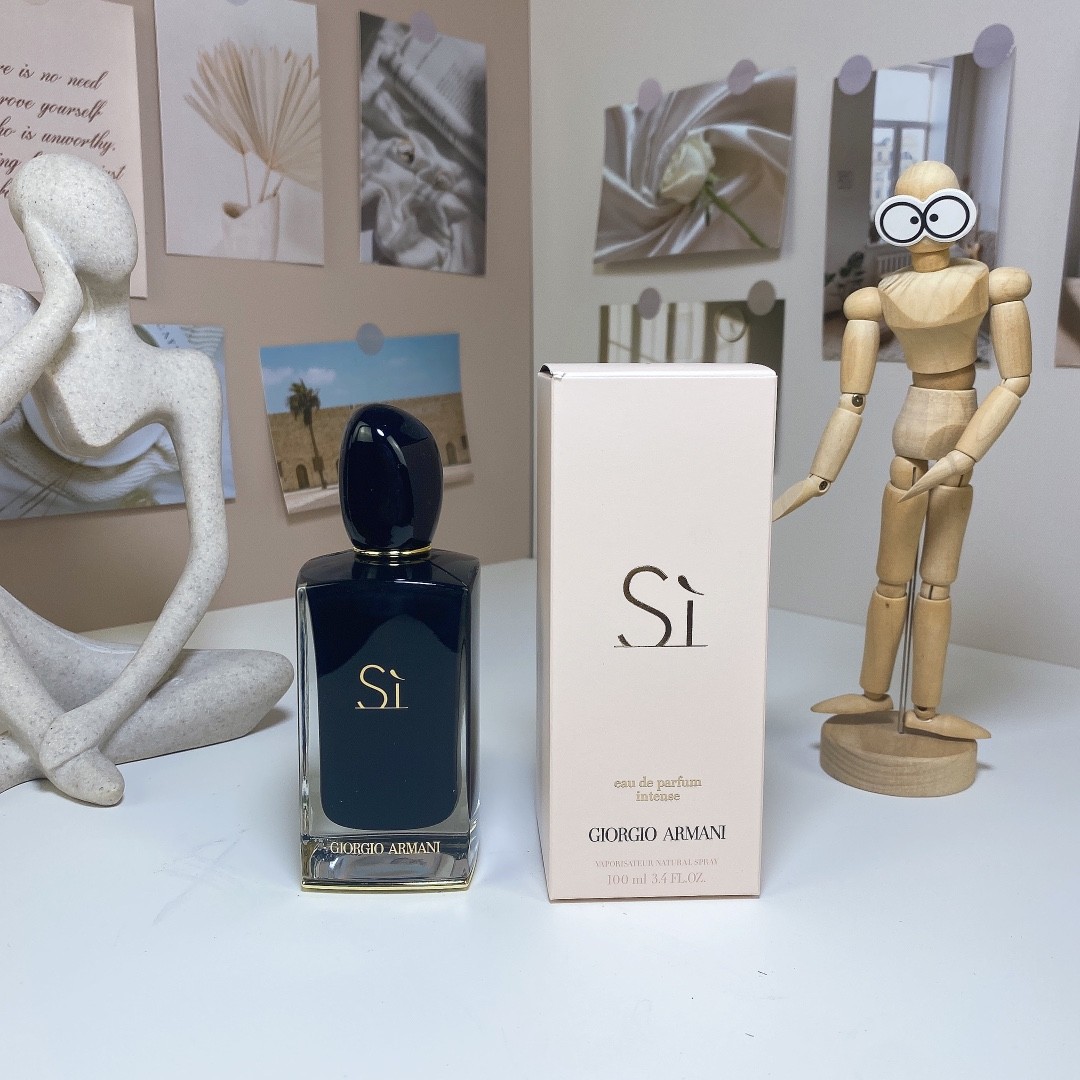 Armani Si Intense