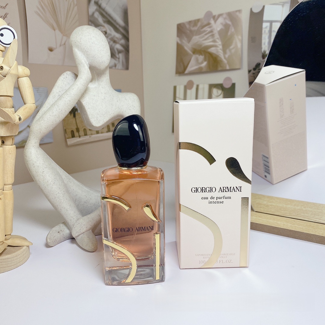 Giorgio Armani Si Eau de Parfum Intense（100ml