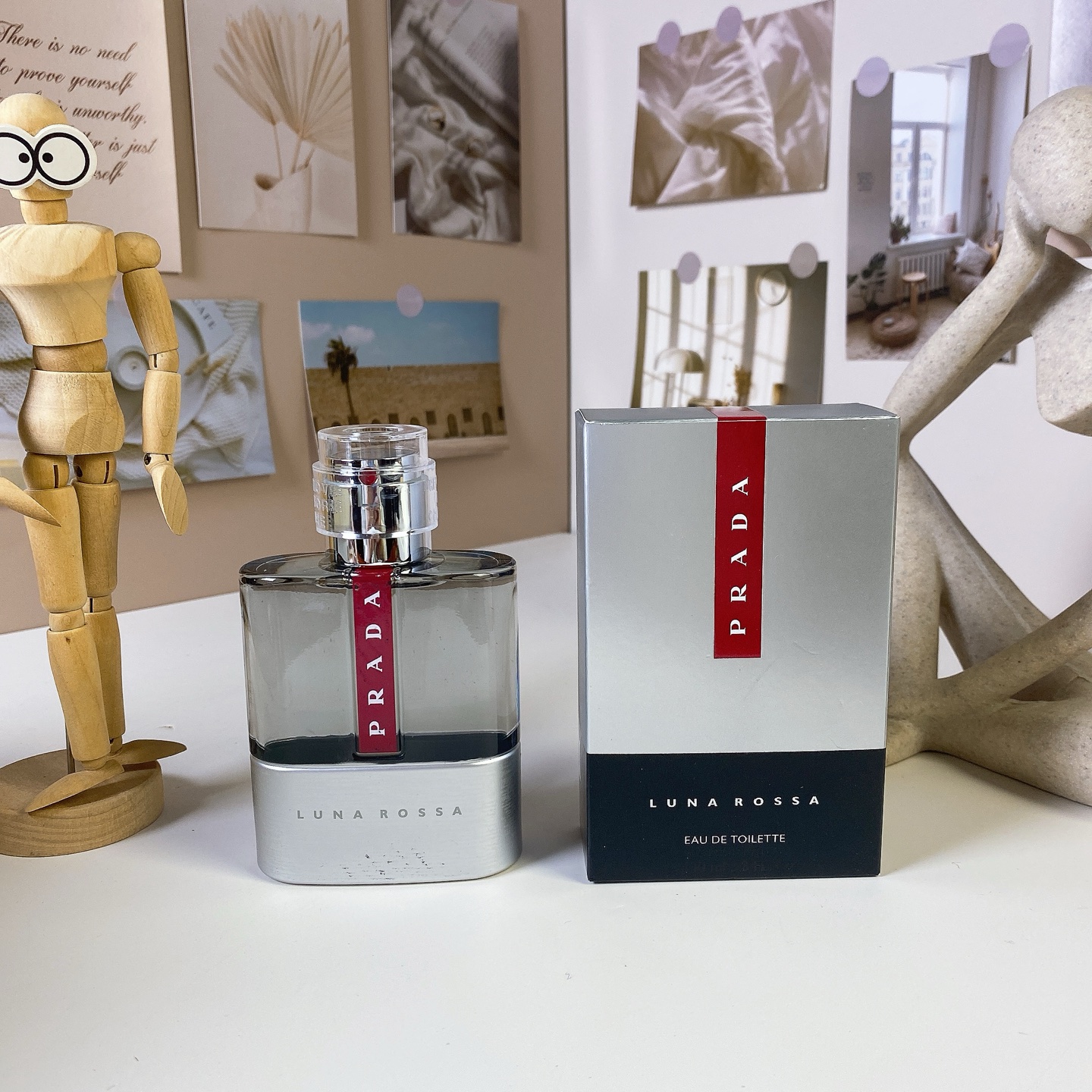 Prada Luna Rossa