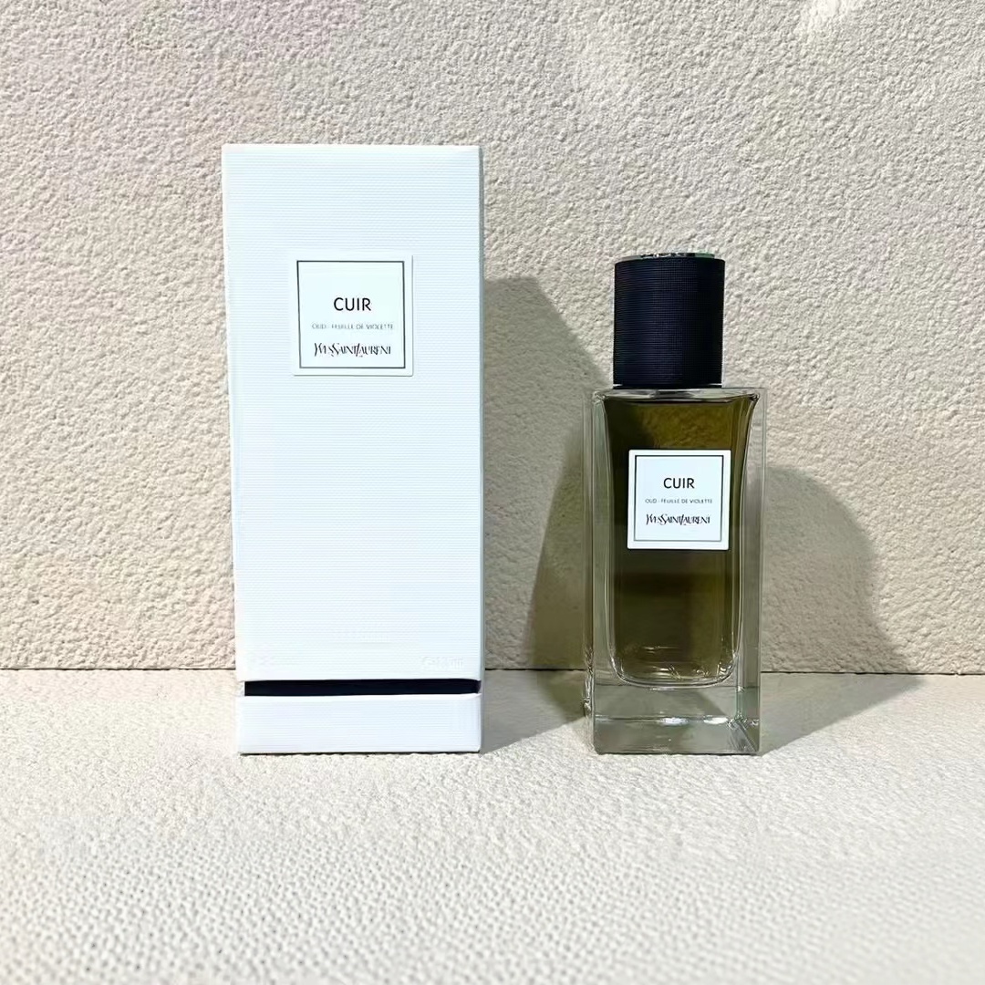 Yves Saint Laurent Cuir