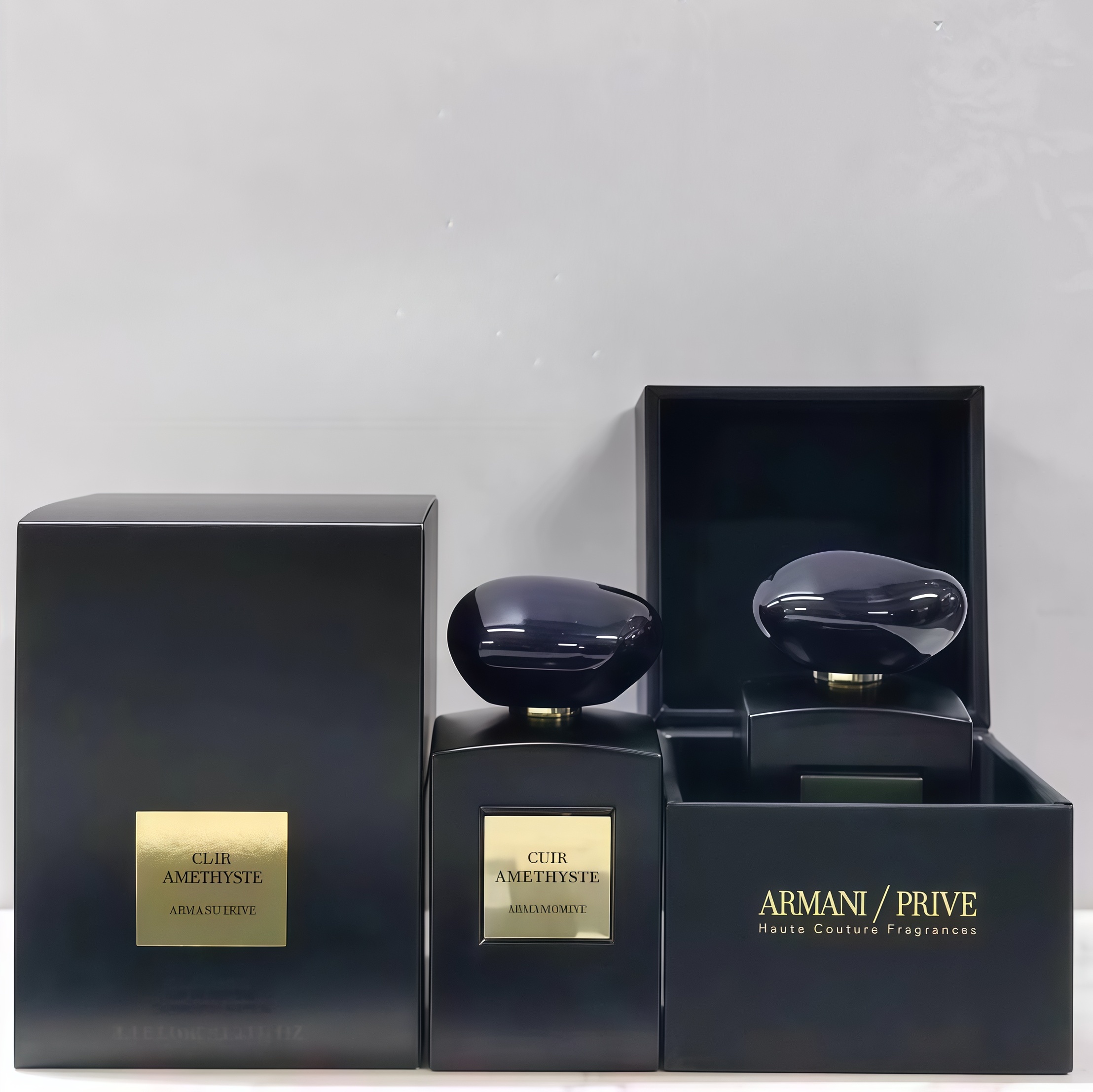 Armani/Privé Cuir Améthyste