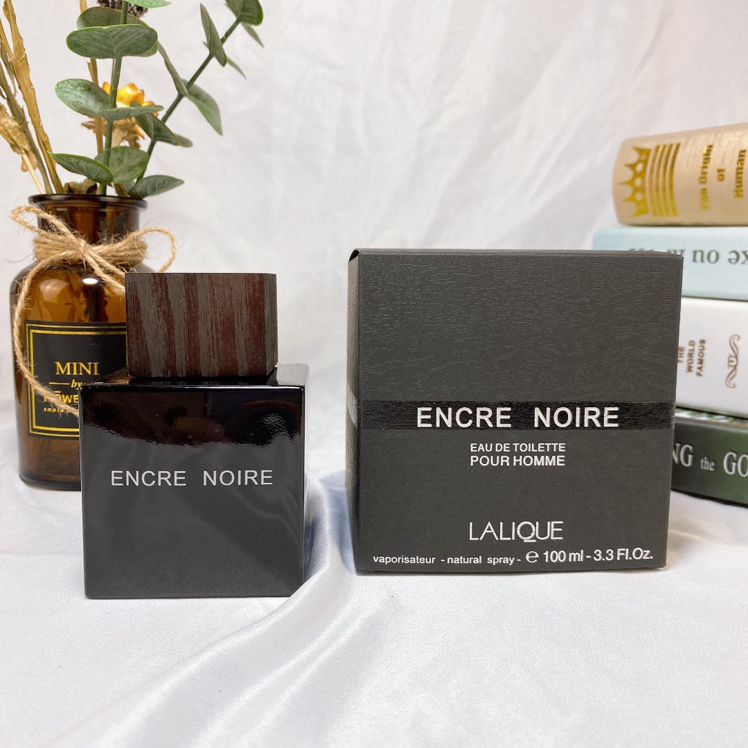 Lalique Encre Noire Eau de Toilette（100ml）