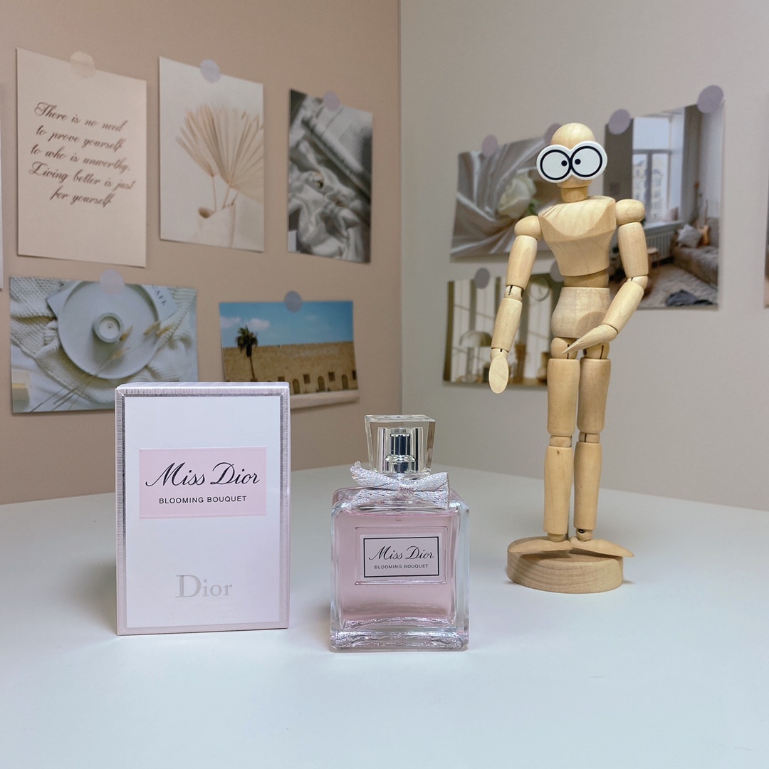 Dior Miss Dior Blooming Bouquet