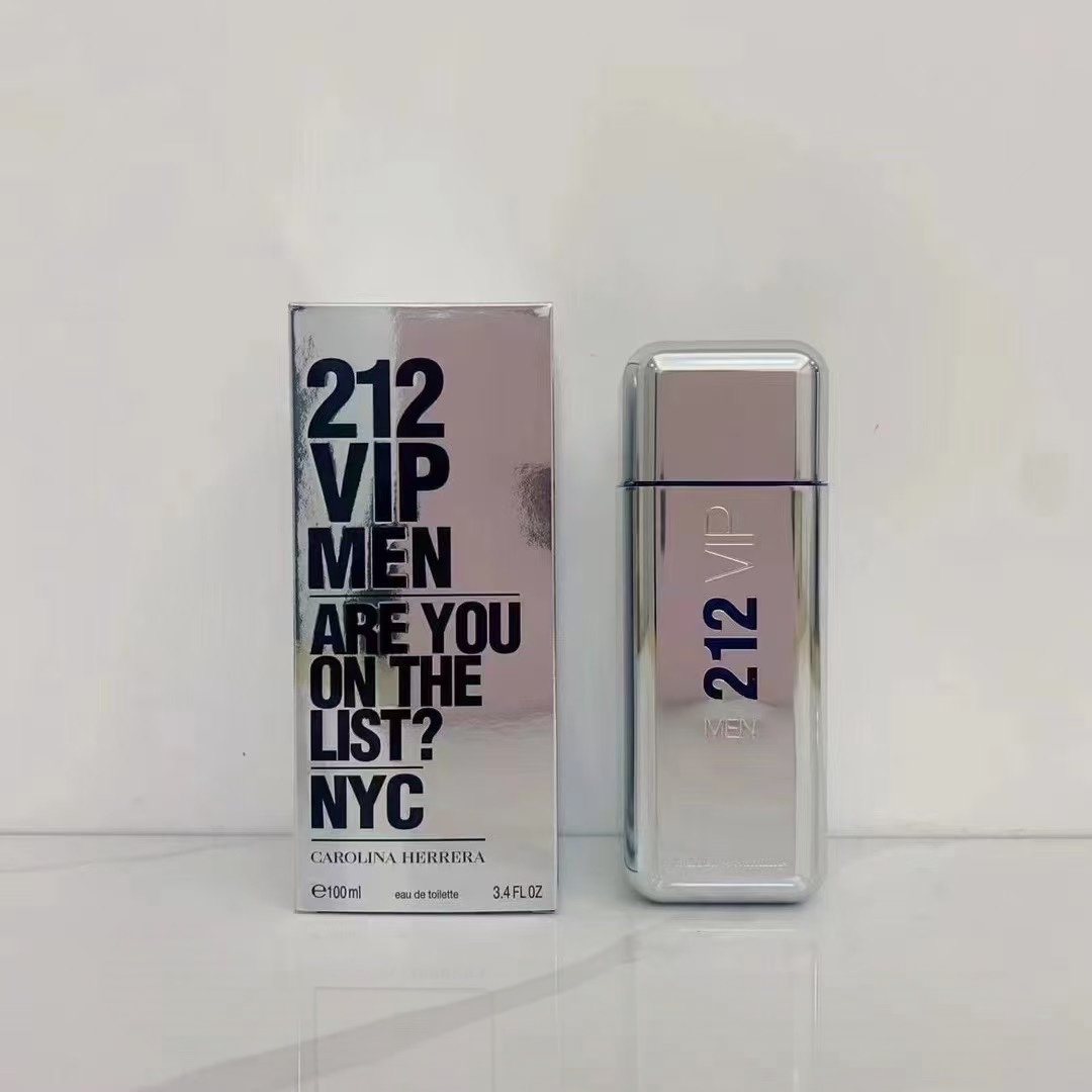 Carolina Herrera 212 VIP Men Eau de Toilette New Version 100ml